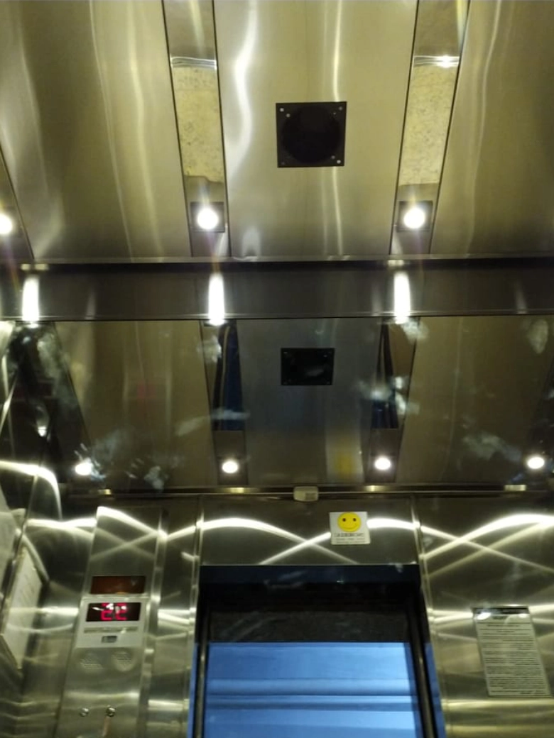 Remoção De Arranhão Em Elevadores - RJ // Elevadores RJ Remoção De Arranhão Em Elevadores - RJ // Elevadores RJ