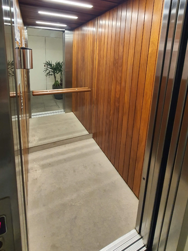 Retrofit De Elevadores - Rio de Janeiro // Elevadores RJ Retrofit De Elevadores - Rio de Janeiro // Elevadores RJ
